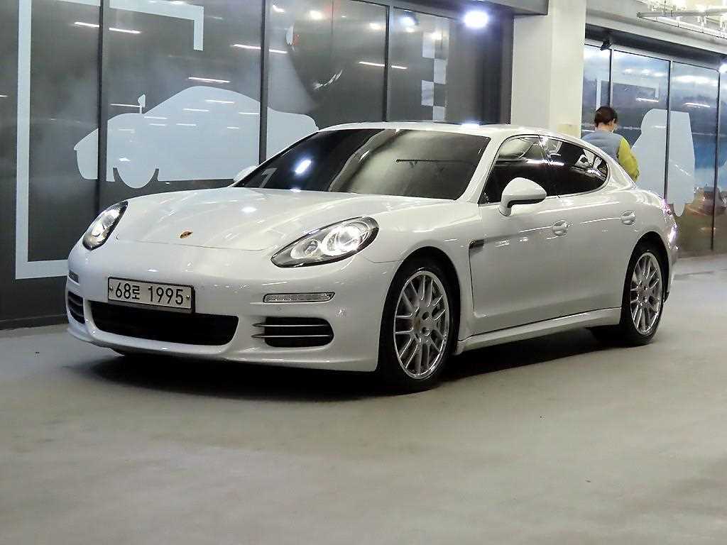 파나메라 3.6 AWD 970 2014년식