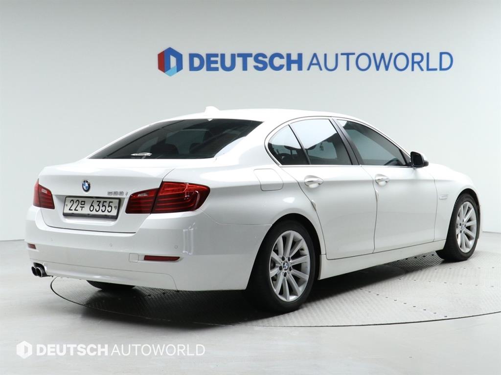 BMW 5시리즈 528i 사진 2/20