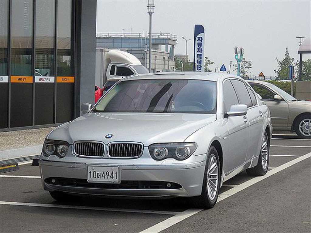 BMW 7시리즈 745 Li 사진 2/16