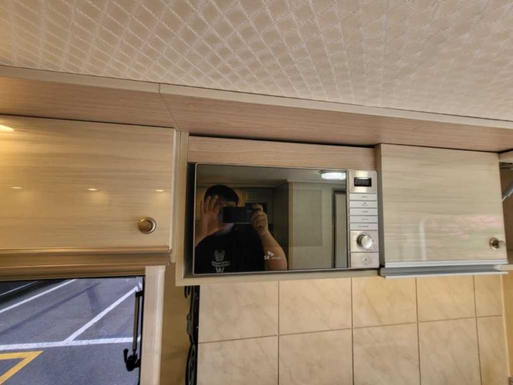 포터2 캠핑트럭 인산철배터리 255A 150L 255W