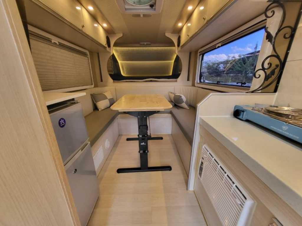 포터2 캠핑트럭 인산철배터리 255A 150L 255W