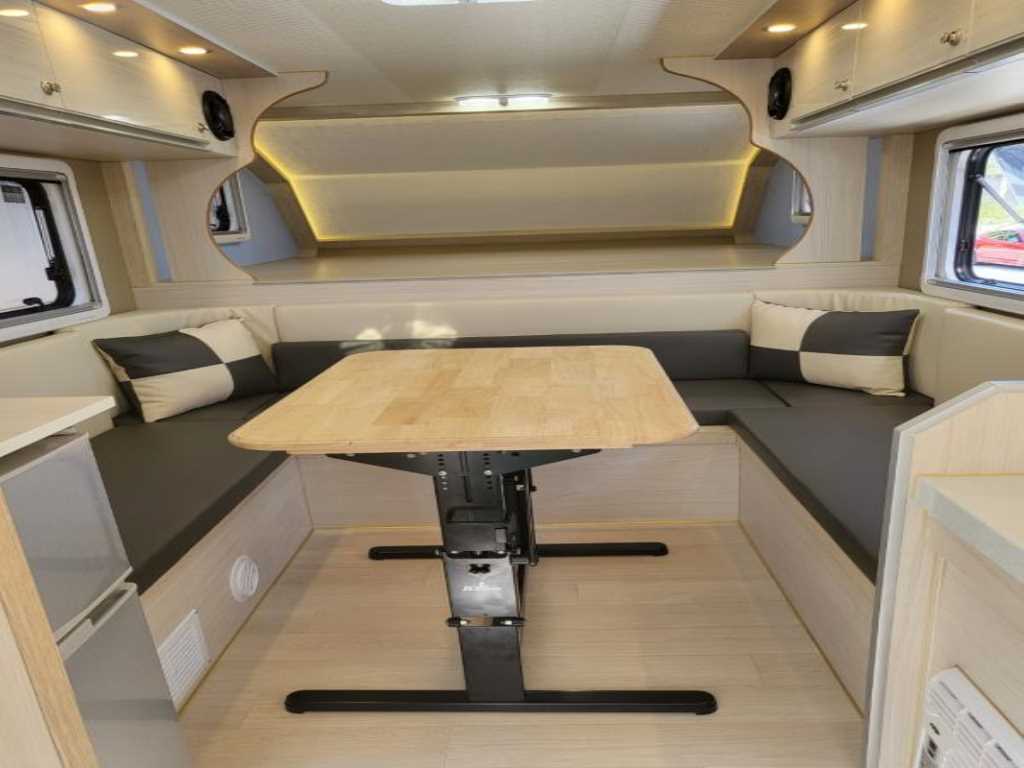 포터2 캠핑트럭 인산철배터리 255A 150L 255W
