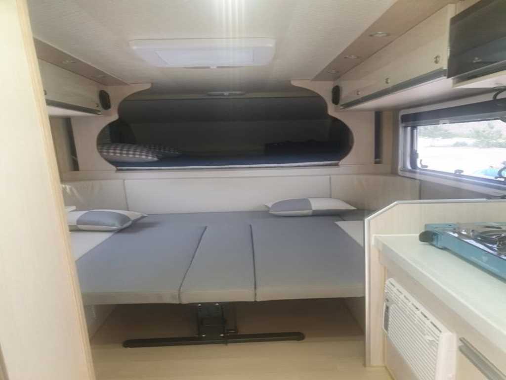 포터2 캠핑트럭 인산철배터리 255A 150L 255W