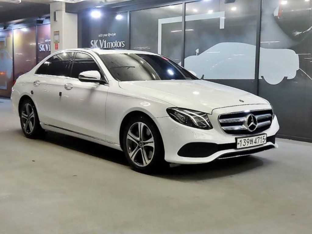 [벤츠] E클래스 W213 E300 아방가르드