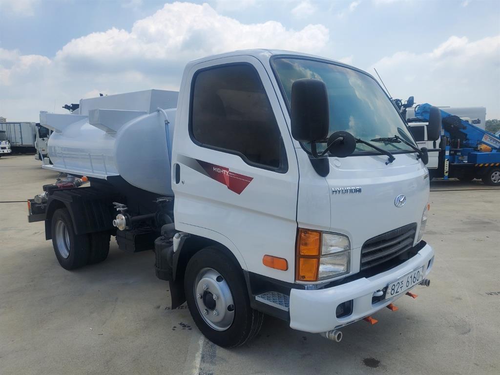 살수차 마이티 2,400L 수동