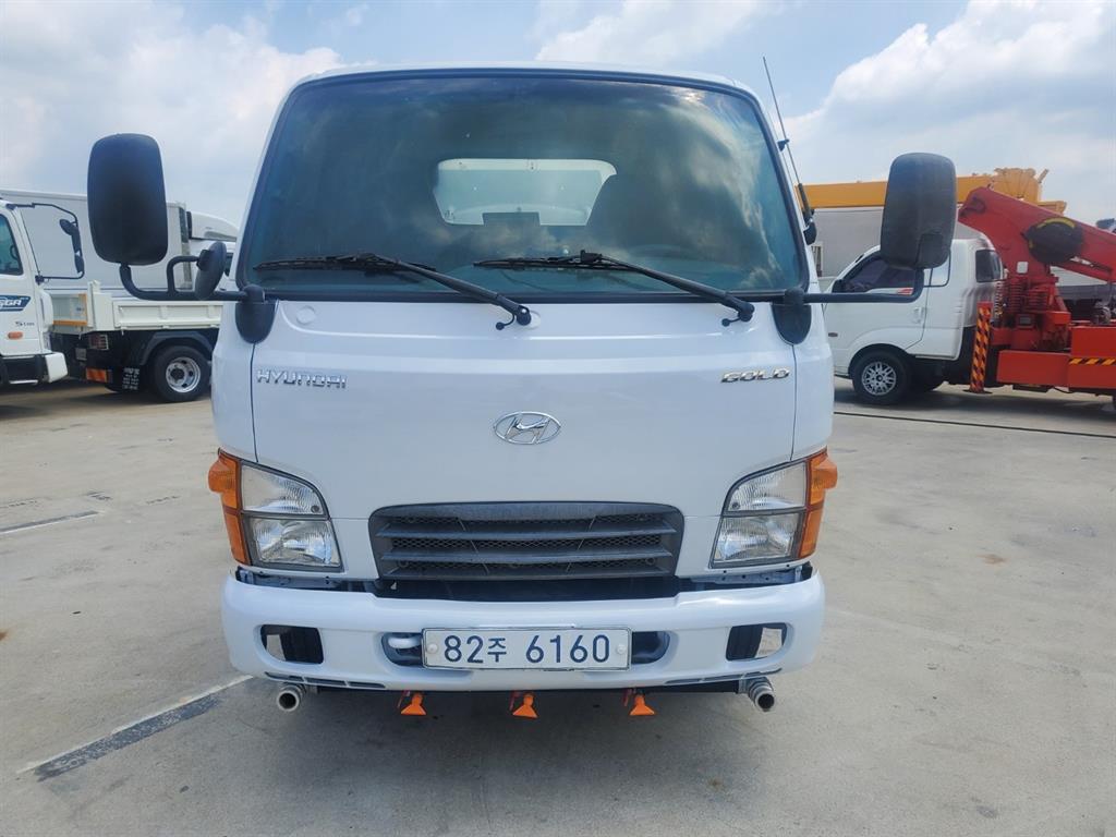 살수차 마이티 2,400L 수동