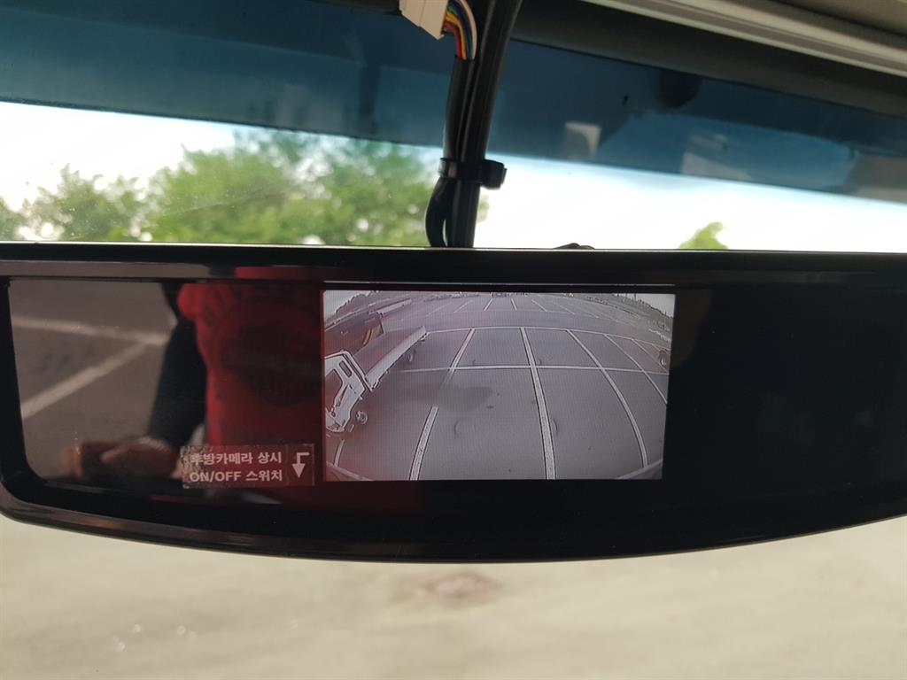 현대 메가트럭 235 후축 윙바디 4.5톤 수동 11