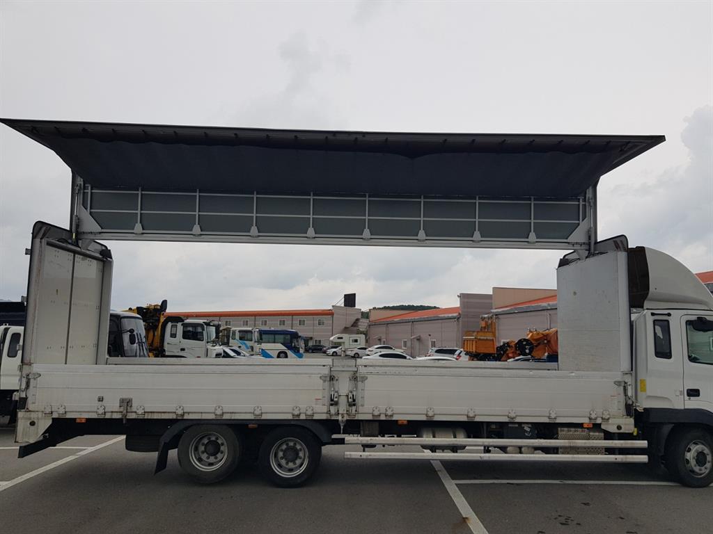 현대 메가트럭 235 후축 윙바디 4.5톤 수동 14