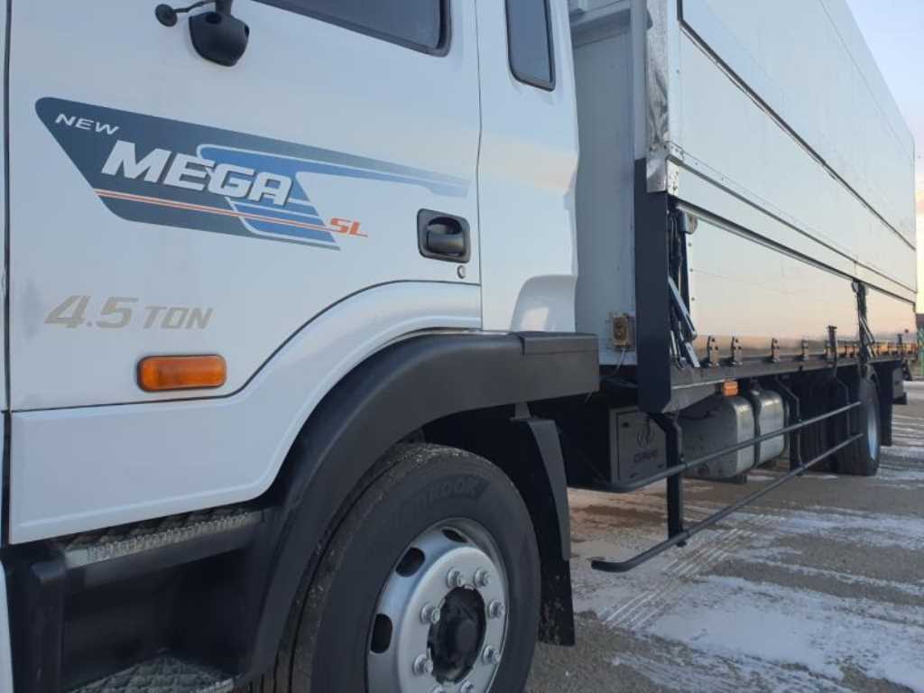 현대 메가트럭 260 냉동탑 5톤 수동 9