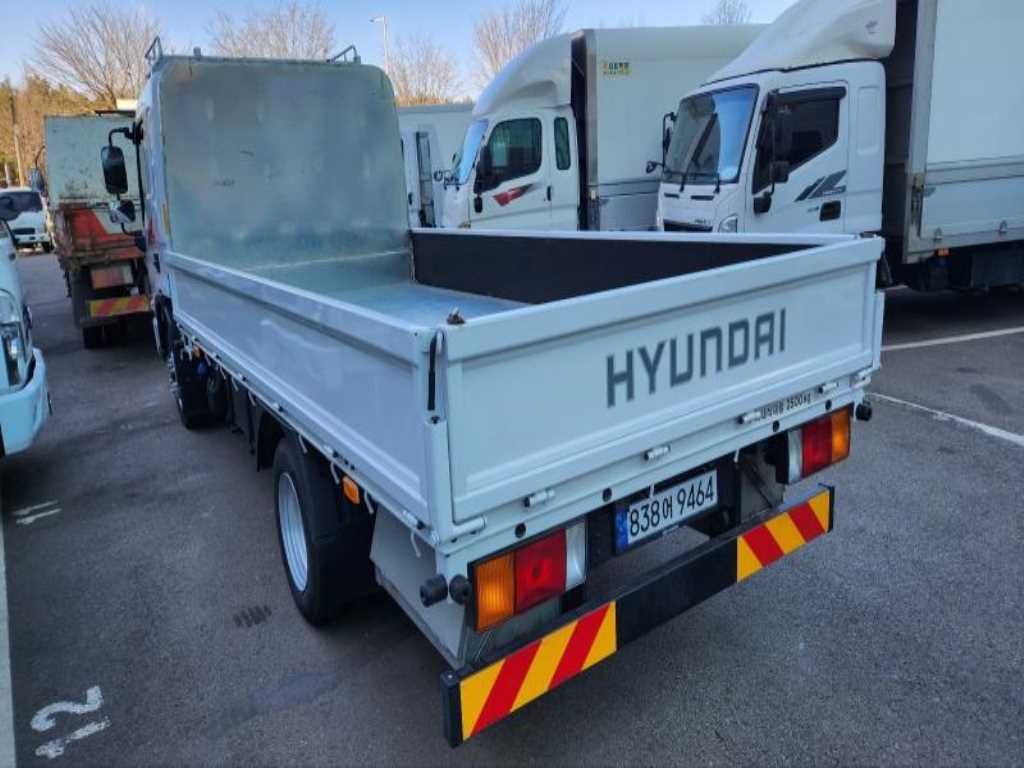 현대 올뉴마이티 2.5톤 카고 일반캡 초장축 4