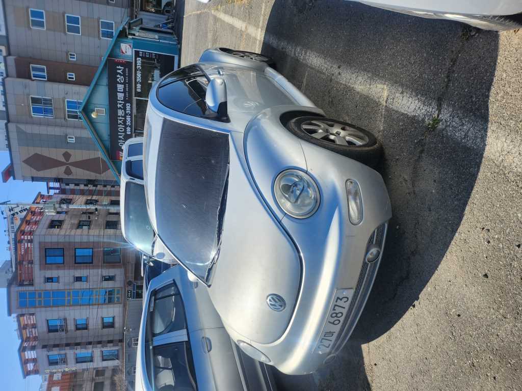 뉴비틀 2.0 DELUXE 2004년식