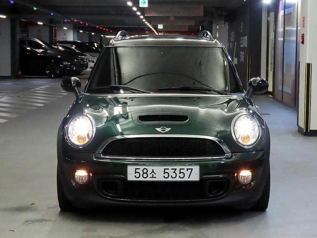 MINI 클럽맨 기본형 사진 2/16