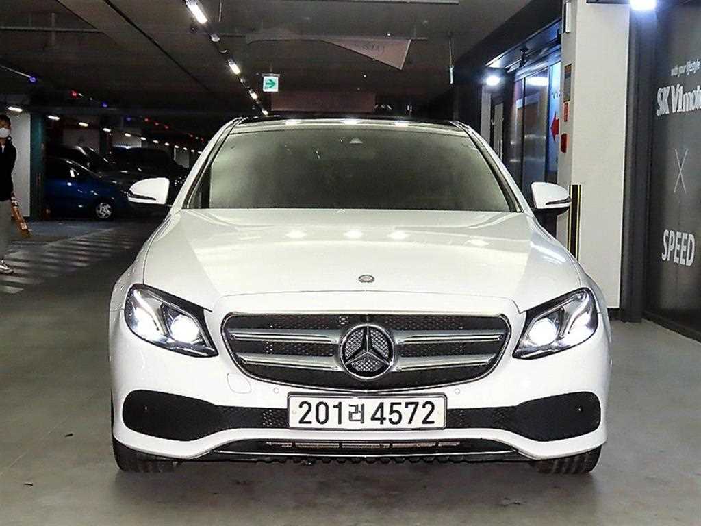 [벤츠] E클래스 W213 E300 아방가르드