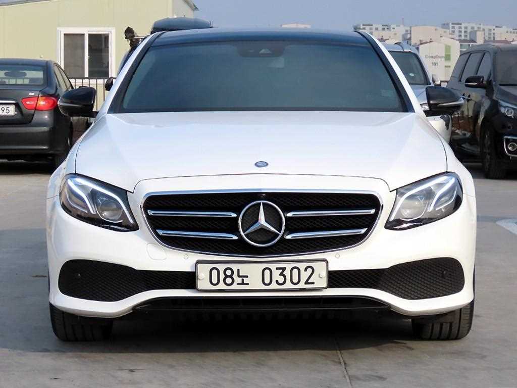 벤츠] E클래스 W213 E300 아방가르드