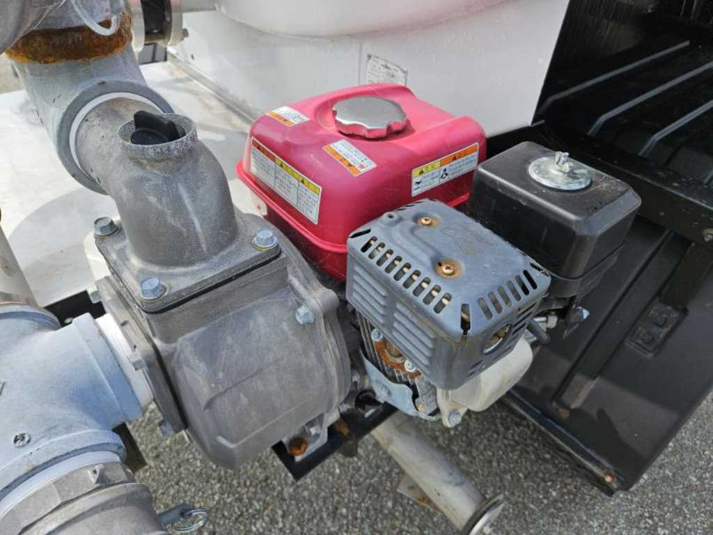 현대 살수차 올뉴마이티 스텐탱크 3,800L 수동 9