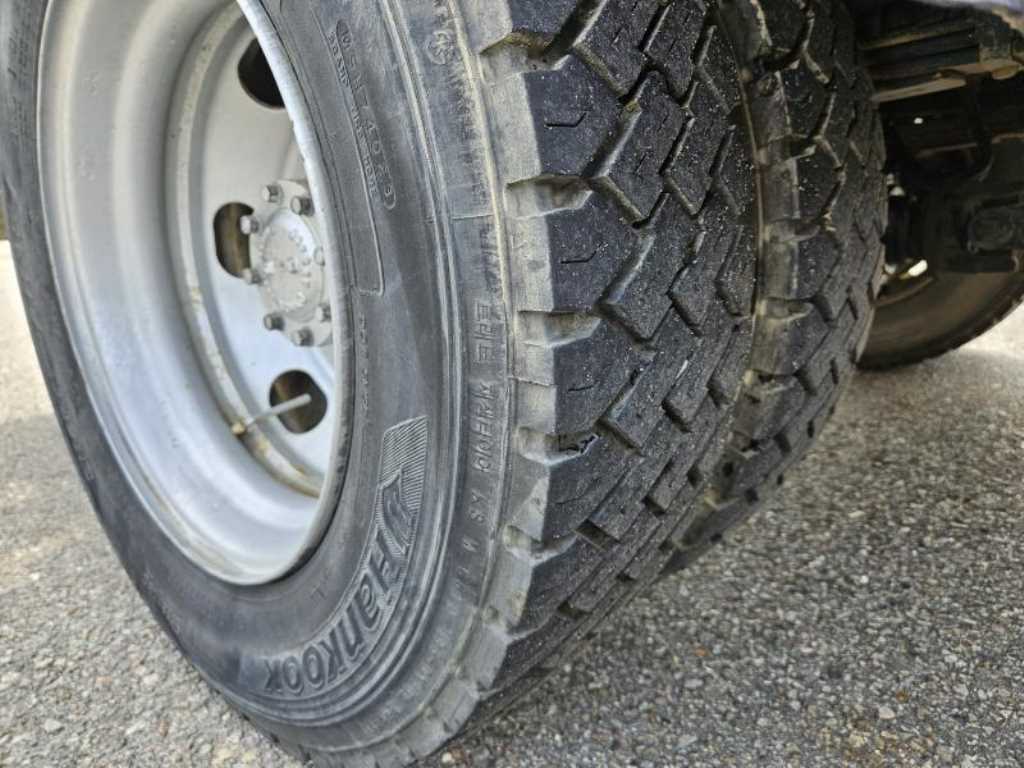 현대 살수차 올뉴마이티 스텐탱크 3,800L 수동 14