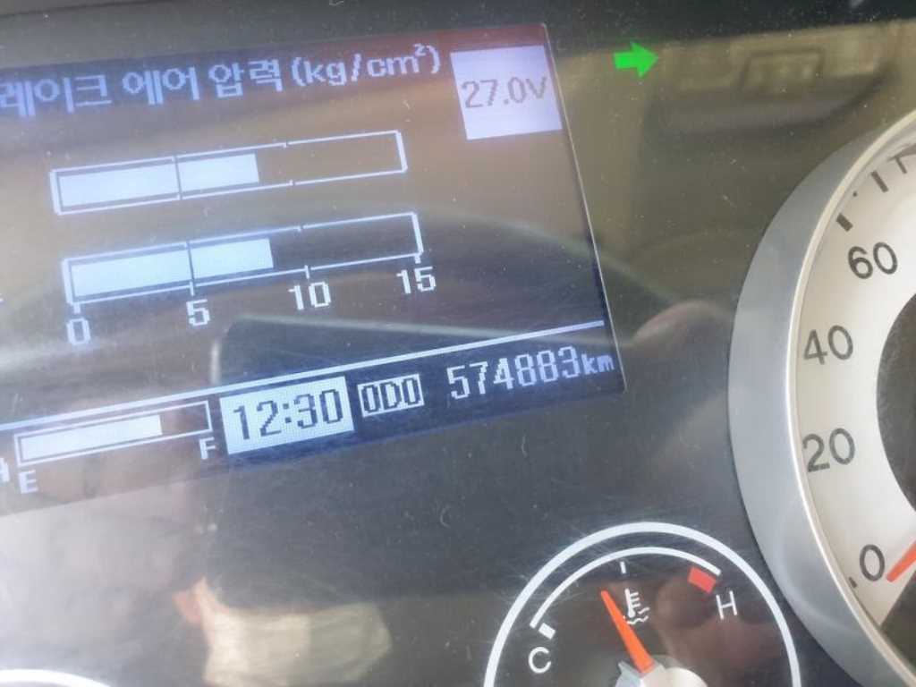 메가트럭 280 앞축 카고 4.5톤 수동