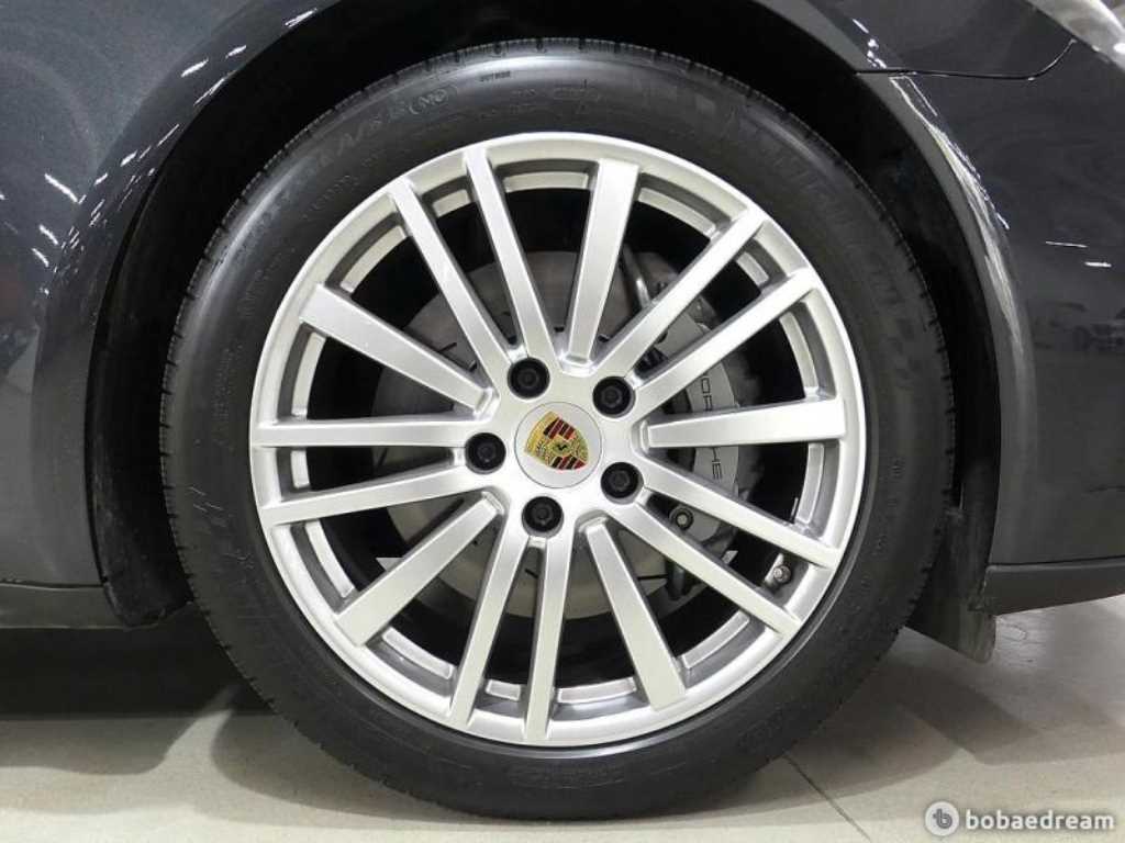 Porsche Panamera 2.9 4S 10