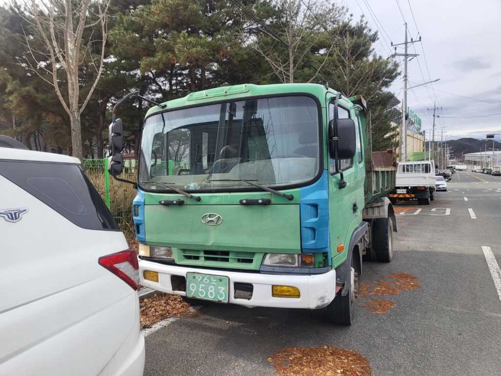 현대 메가트럭 화물덤프
