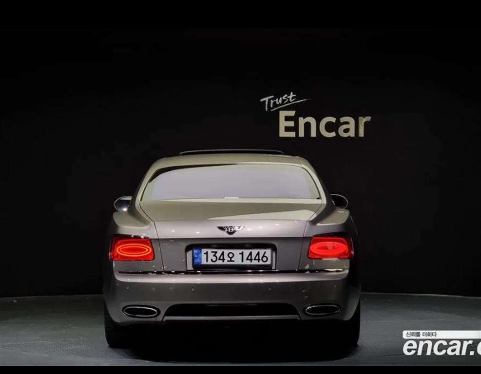 Bentley Flying Spur 6.0 4