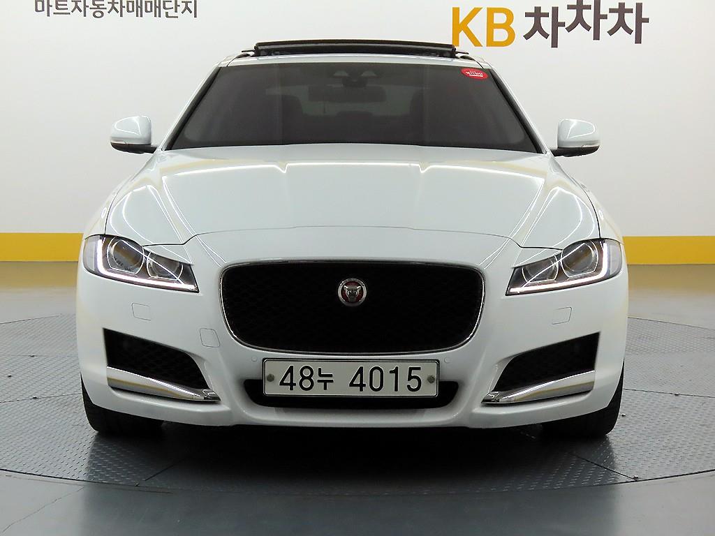 Jaguar XF 25t Prestige