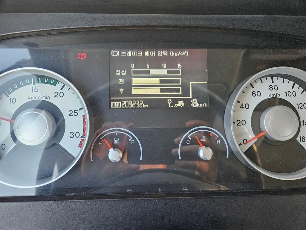 현대 메가트럭 250 윙바디 5톤 수동 3