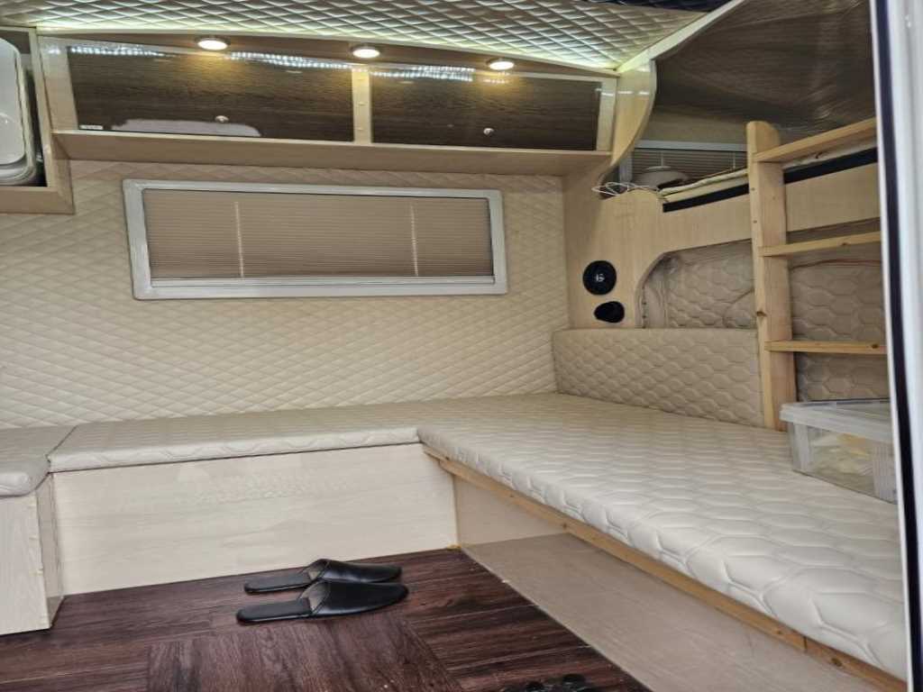 포터2 캠핑트럭 인산철배터리