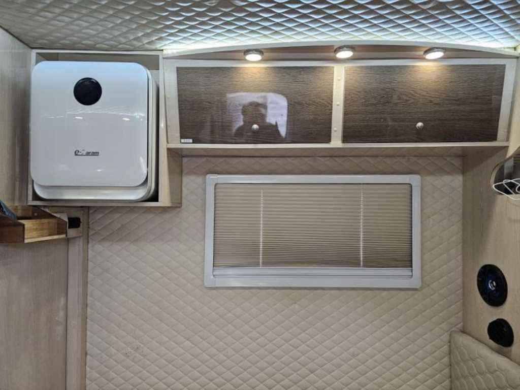 포터2 캠핑트럭 인산철배터리