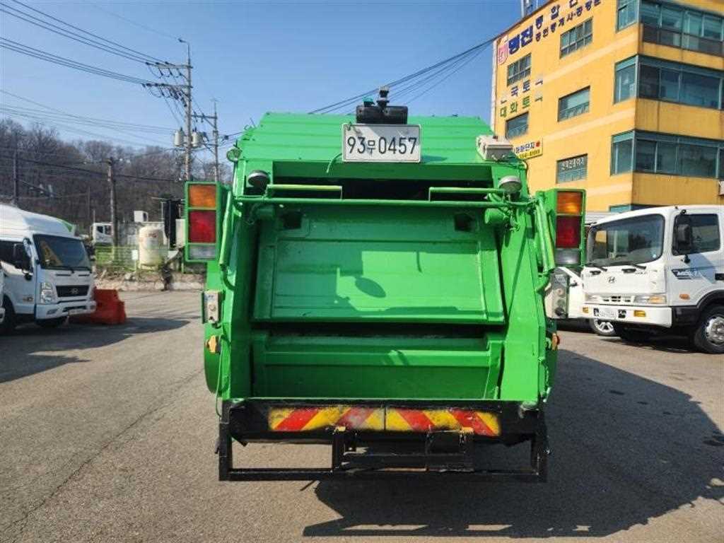 현대 압착진개 메가트럭 덤프식 배출