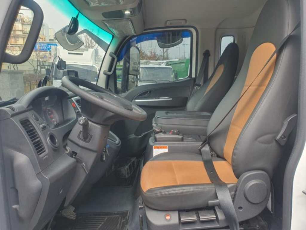 타타대우 더쎈 윙바디 13