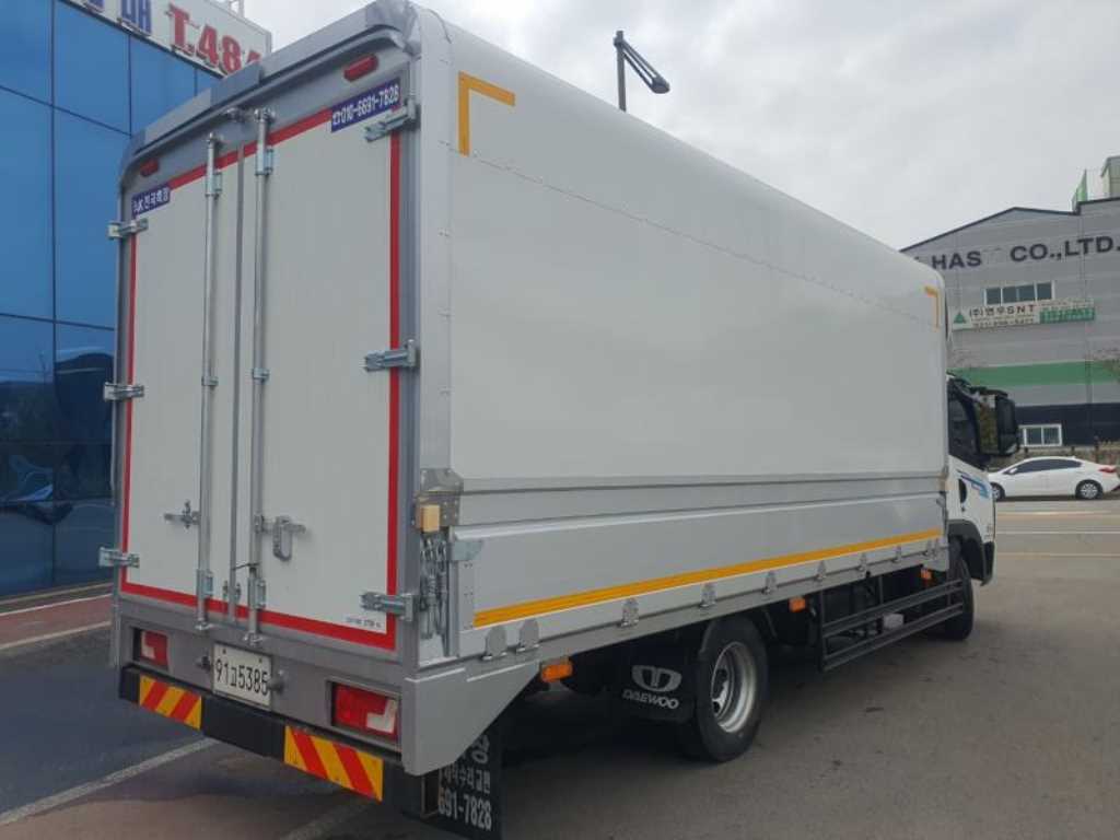 타타대우 더쎈 윙바디 3