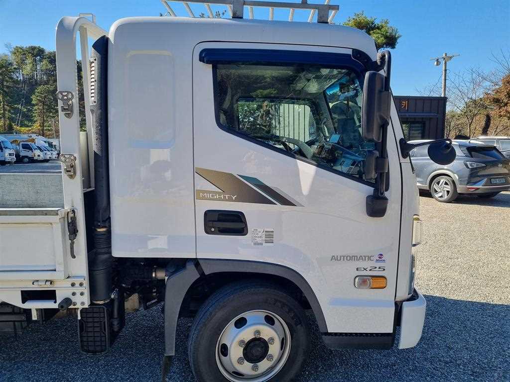 현대 올뉴마이티 2.5톤 카고 슈퍼캡 10