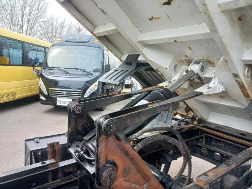 현대 올뉴마이티 화물덤프 3.5톤 11