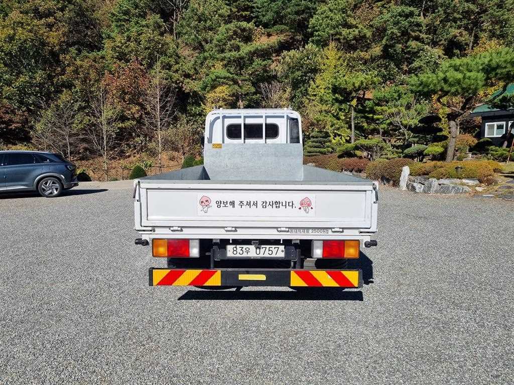 현대 올뉴마이티 2.5톤 카고 슈퍼캡 5