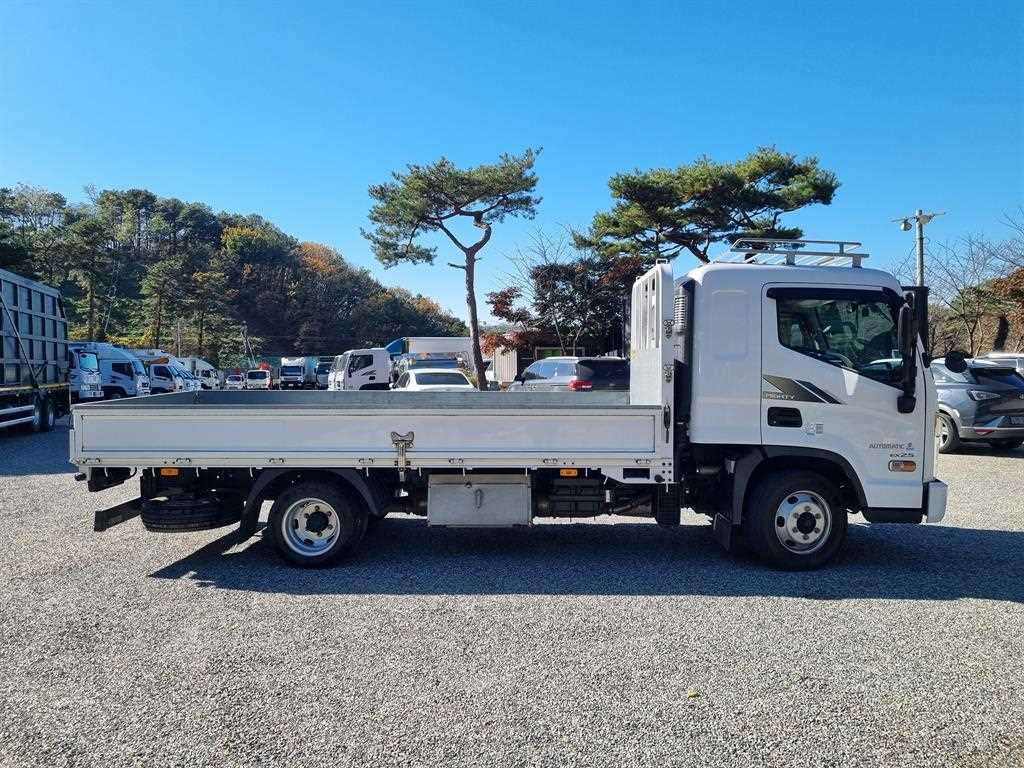 현대 올뉴마이티 2.5톤 카고 슈퍼캡 7