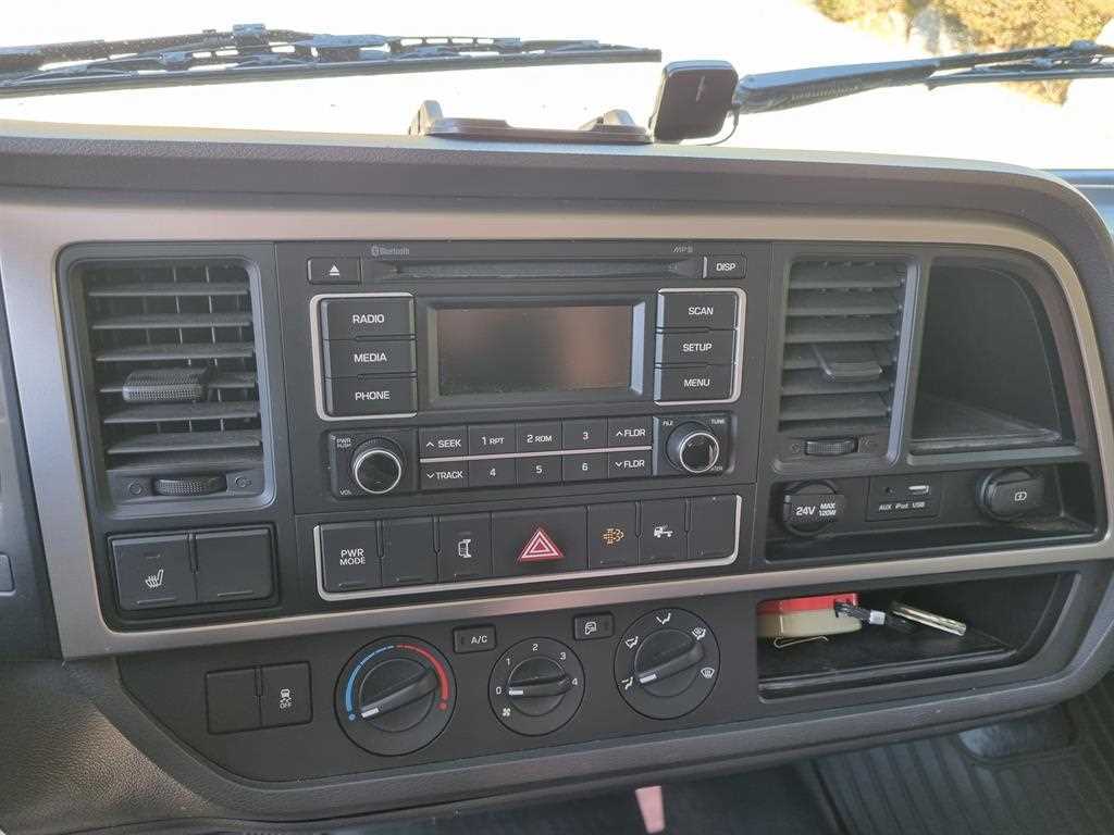 현대 올뉴마이티 2.5톤 카고 슈퍼캡 12