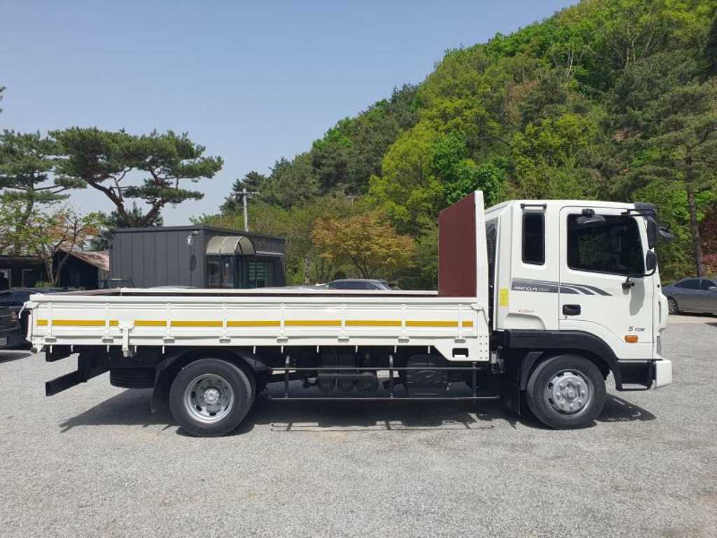 메가트럭 단바리 카고 4.5톤 수동
