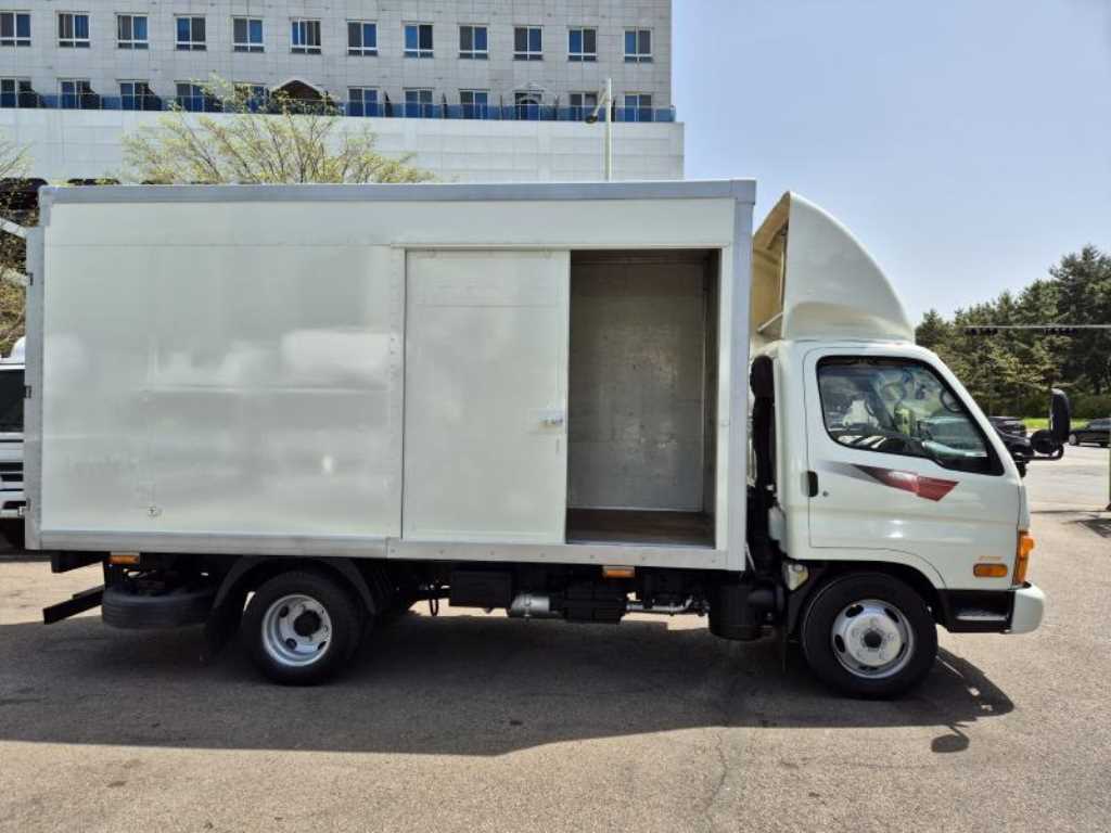 현대 마이티큐티 2톤 익스하이탑 일반캡 6