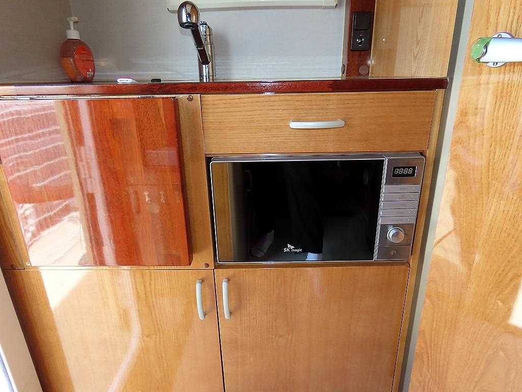 봉고3 캠핑트럭 인산철배터리 100L 150W