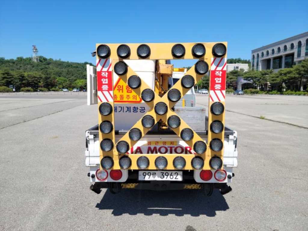 고소작업차 동해기계항공 봉고3 1톤