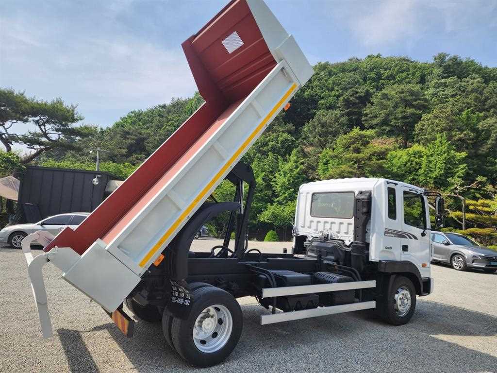 현대 메가트럭 화물덤프 5톤
