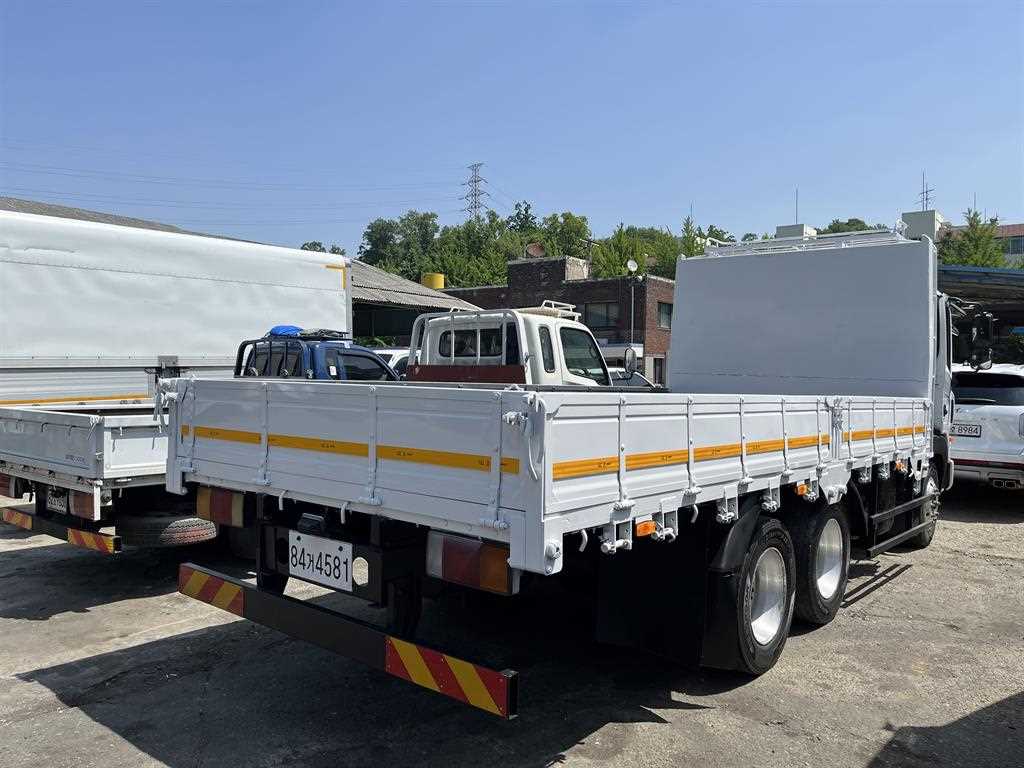 현대 메가트럭 카고 4.5톤 수동 2