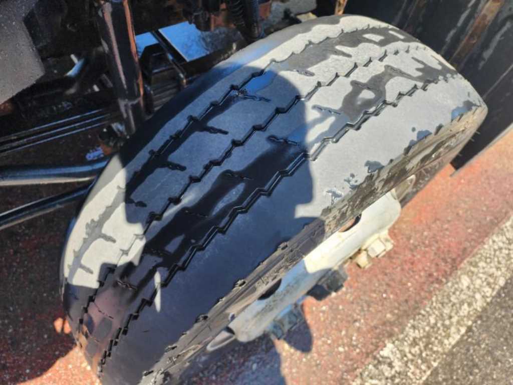 현대 메가트럭 단바리 카고 4.5톤 수동 3