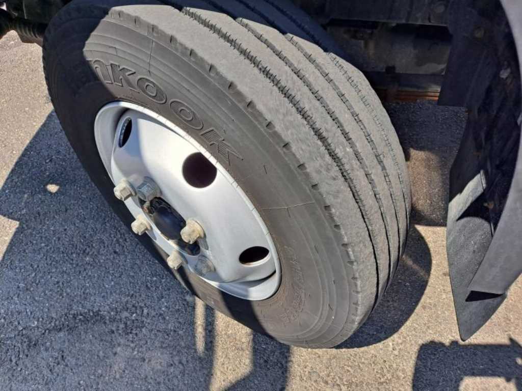 현대 올뉴마이티 3.5톤 카고 4