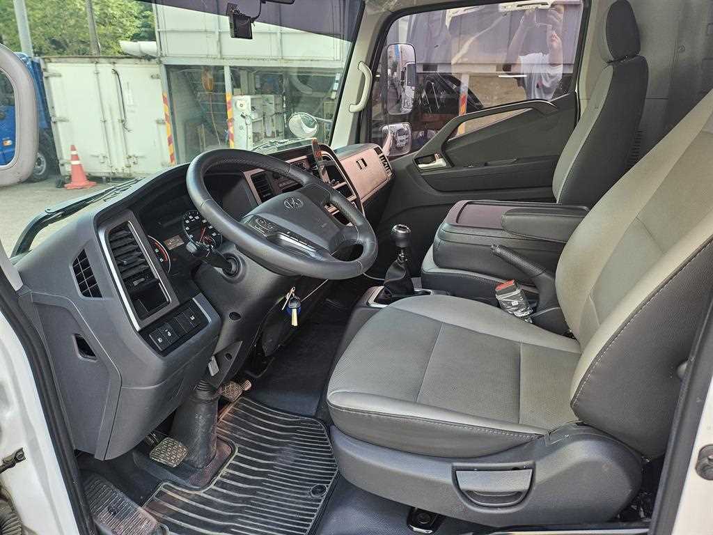 현대 올뉴마이티 화물덤프 2.5톤 13