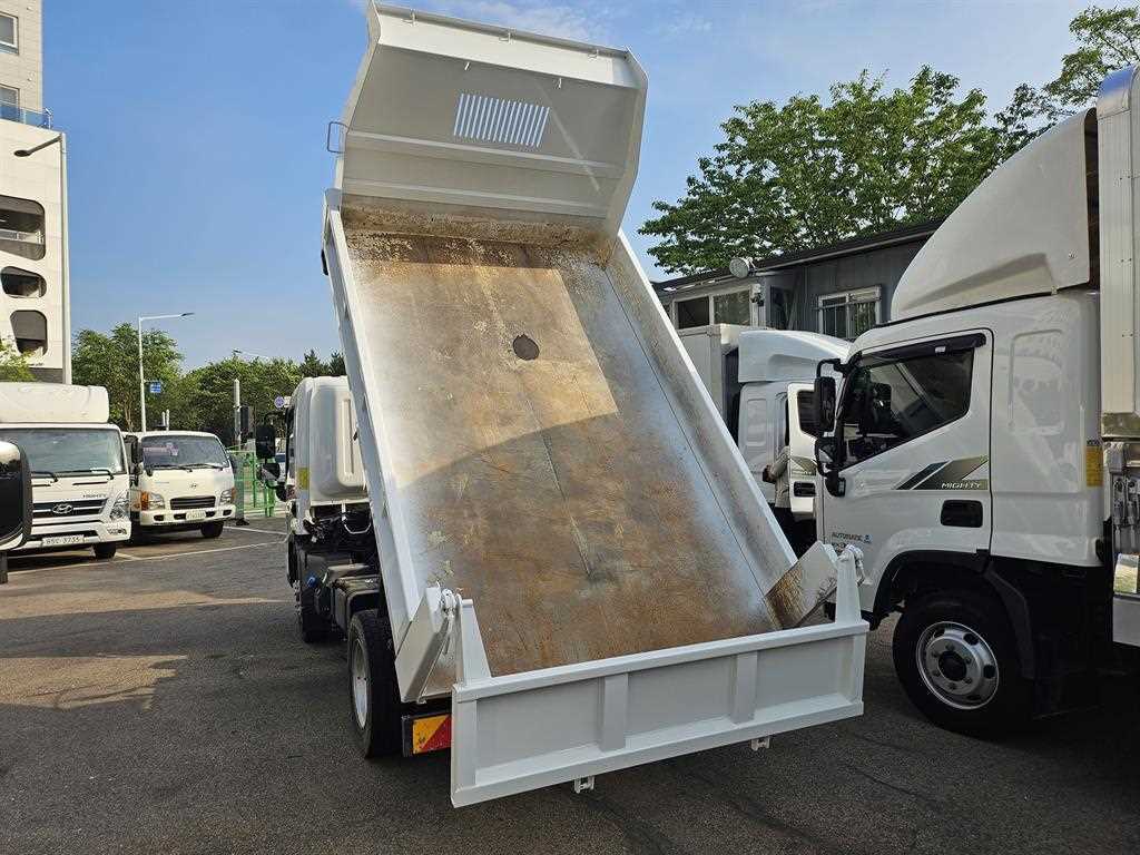 현대 올뉴마이티 화물덤프 2.5톤 8