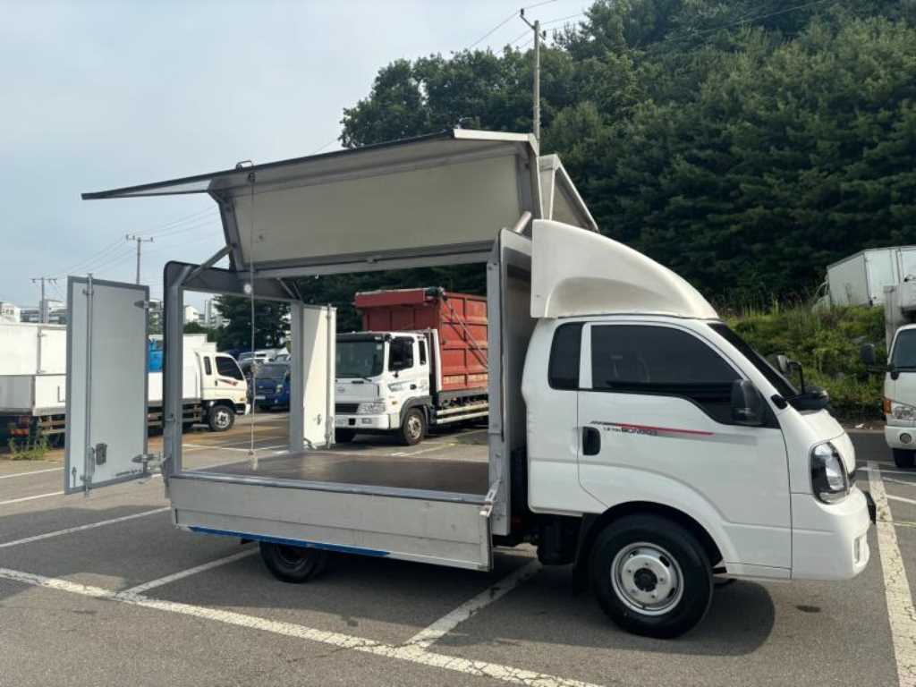 기아 봉고3 1.2톤 윙바디 LPG