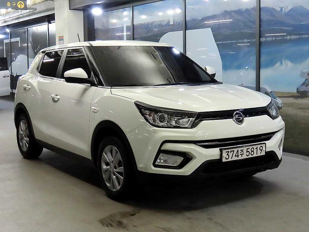 [KG모빌리티(쌍용) ] 티볼리 아머 2WD 가솔린 TX 연식:2019,미션:오토,주행거리:64,104km,연료:휘발유,색상:흰색