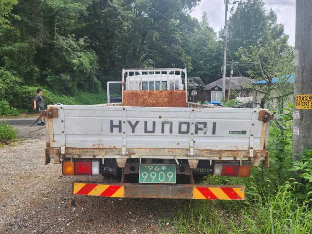 메가트럭 단바리 카고 5톤 수동