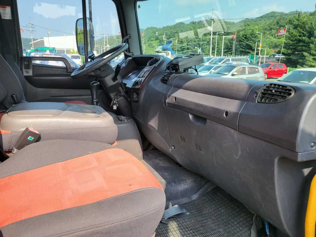 현대 메가트럭 화물덤프